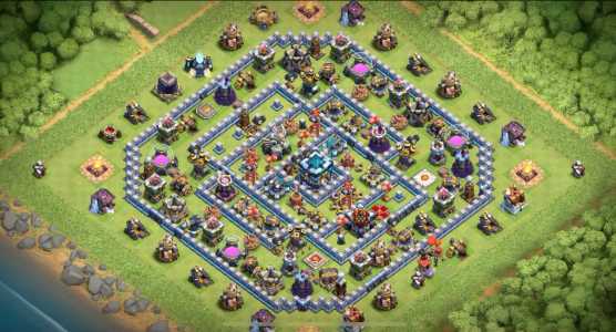 Best TH13 Layout